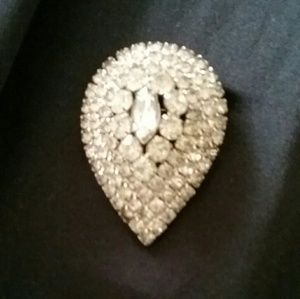 Rhinestone pin